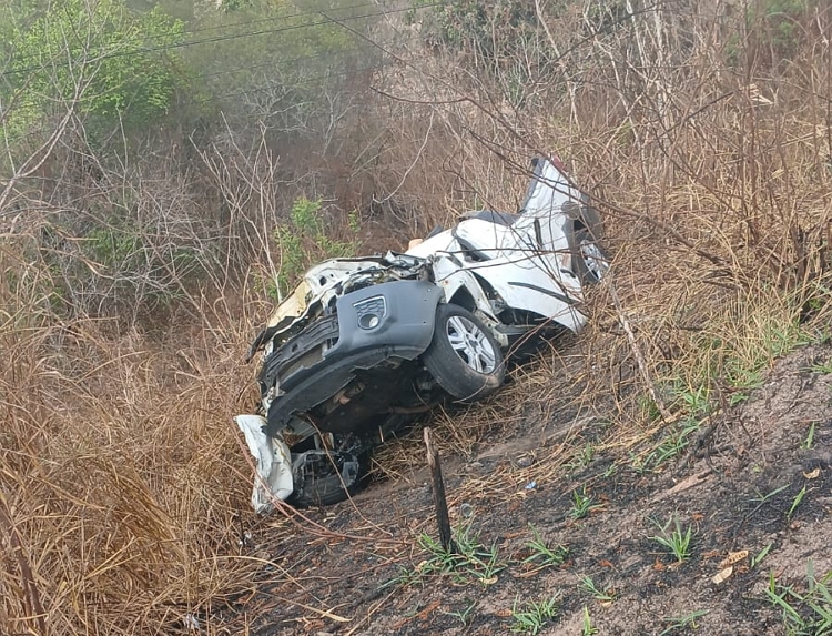 Casal morre em colisão frontal na PE-177, entre São João e Angelim