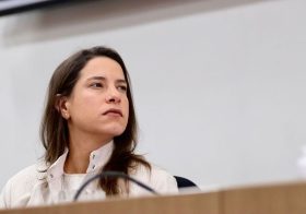 Pedido de Impeachment contra Raquel Lyra é protocolado na ALEPE