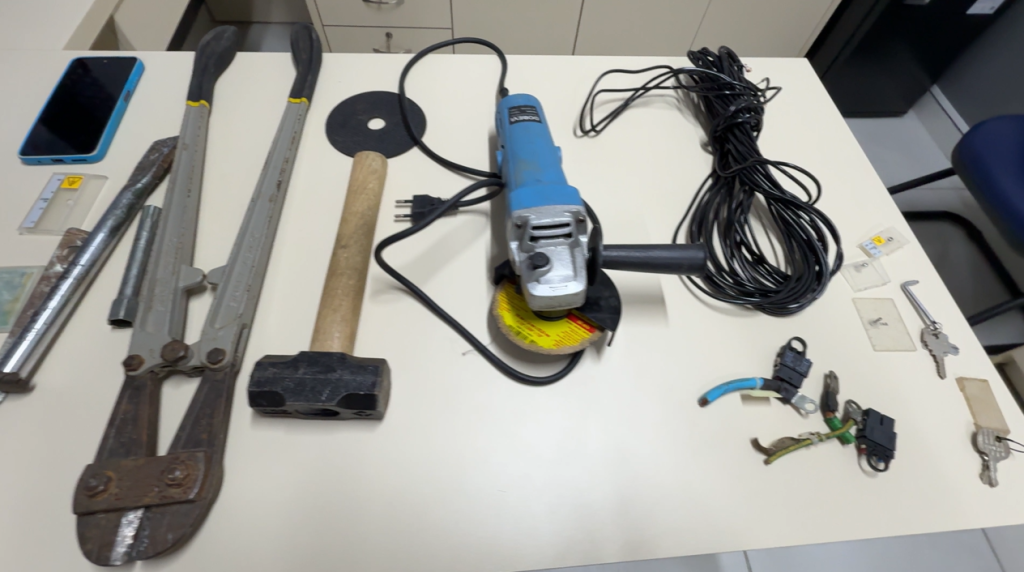 Homem é preso suspeito de furtar equipamentos de internet em 29 municípios de AL e PE