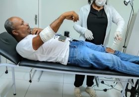 Zé Bias sofre acidente de moto em Bom Conselho