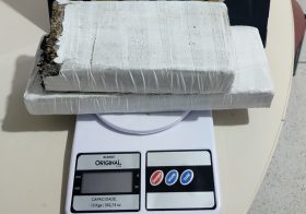 DELEGACIA DE BOM CONSELHO PRENDE DOIS SUSPEITOS POR TRÁFICO DE DROGAS