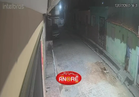 INDIVÍDUO É FLAGRADO ARROMBANDO RESIDÊNCIA NO SEGUNDO CRUZEIRO, NA SERRA SANTA TEREZINHA, EM BOM CONSELHO